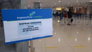 17373-pemeriksaan-ehac-di-bandara-bali