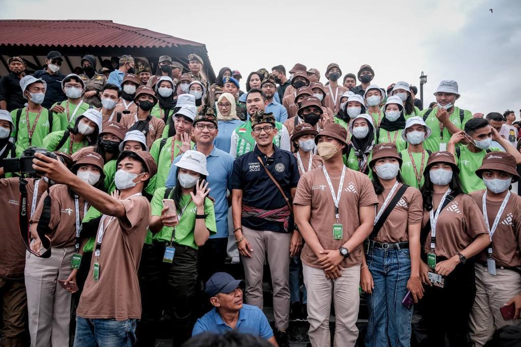 62b7cc3cd46be732412589