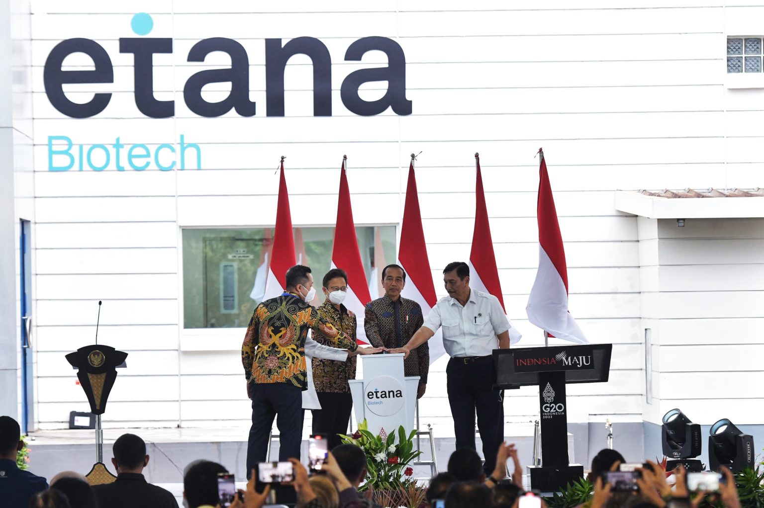 DSC_9985-01-1536x1022