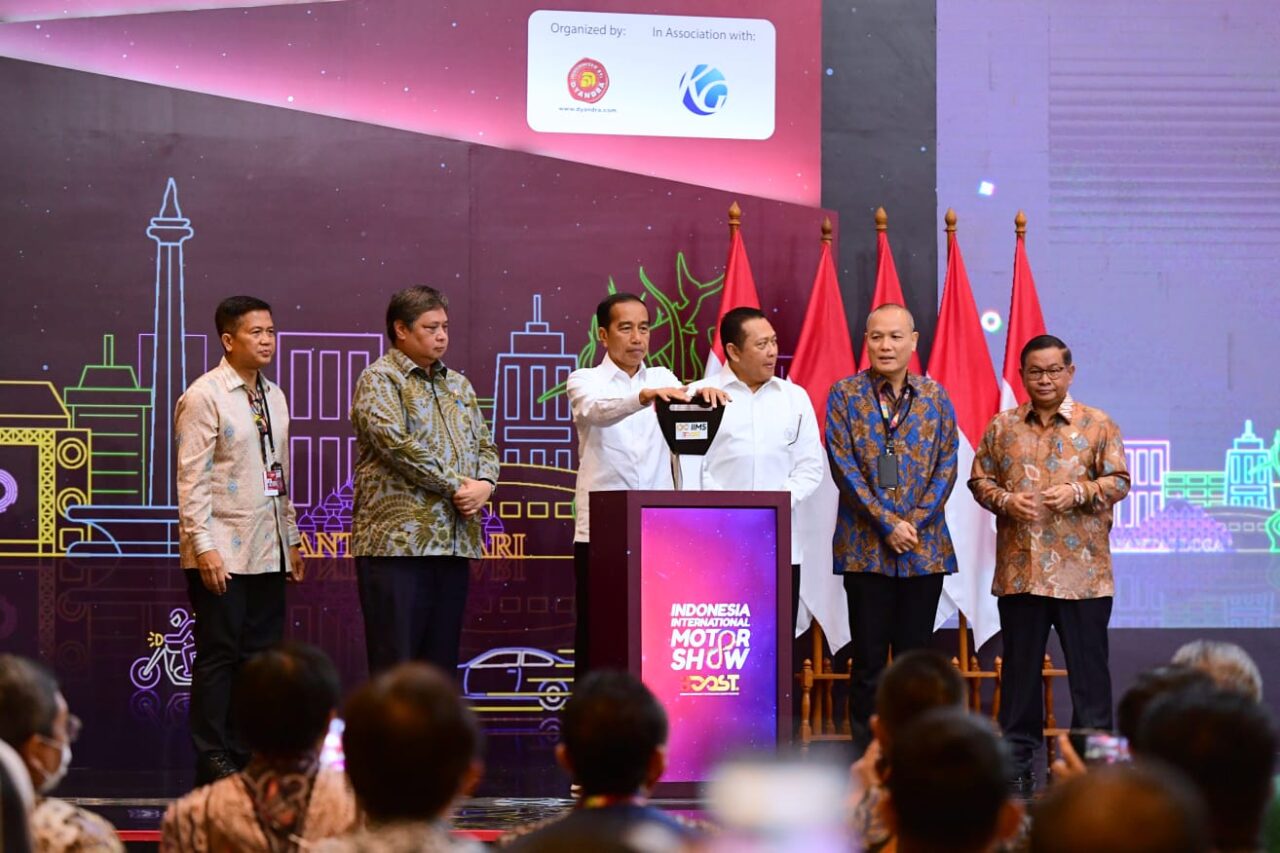 presidenri.go.id-16022023175537-63ee0ba9ea3811.70799357-1280x853