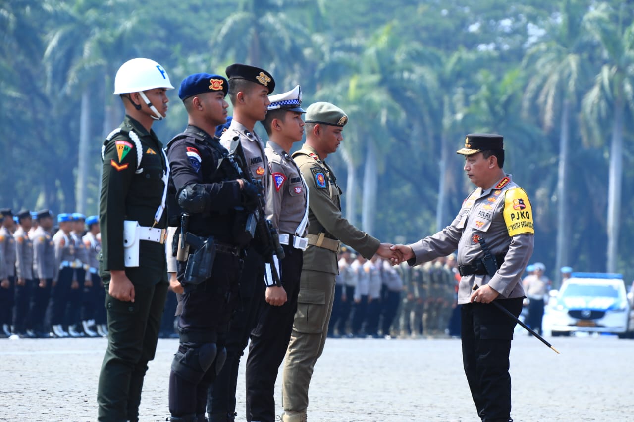 Kapolri-Gelar-Pasukan-2