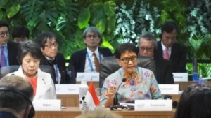 65d89f2e6025d-menlu-retno-marsudi_1265_711