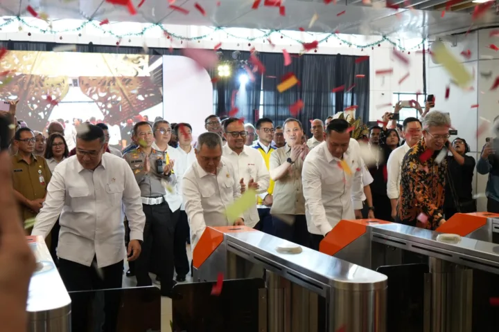 WhatsApp-Image-2024-12-24-ast-19.00.30-2048x1365