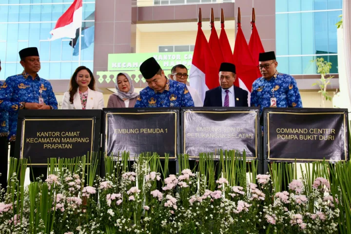 siaranpers_pemprov_dki-20241223141141_2xtcfm_734