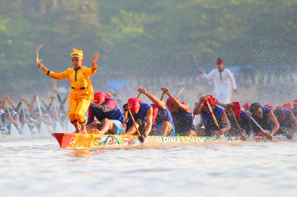 Pacu,Jalur,Festival,Is,Held,On,August,23,,2017.,The