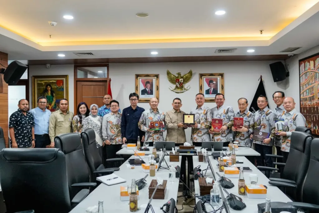 WhatsApp Image 2025-11-05 at 09.28.25 (1)