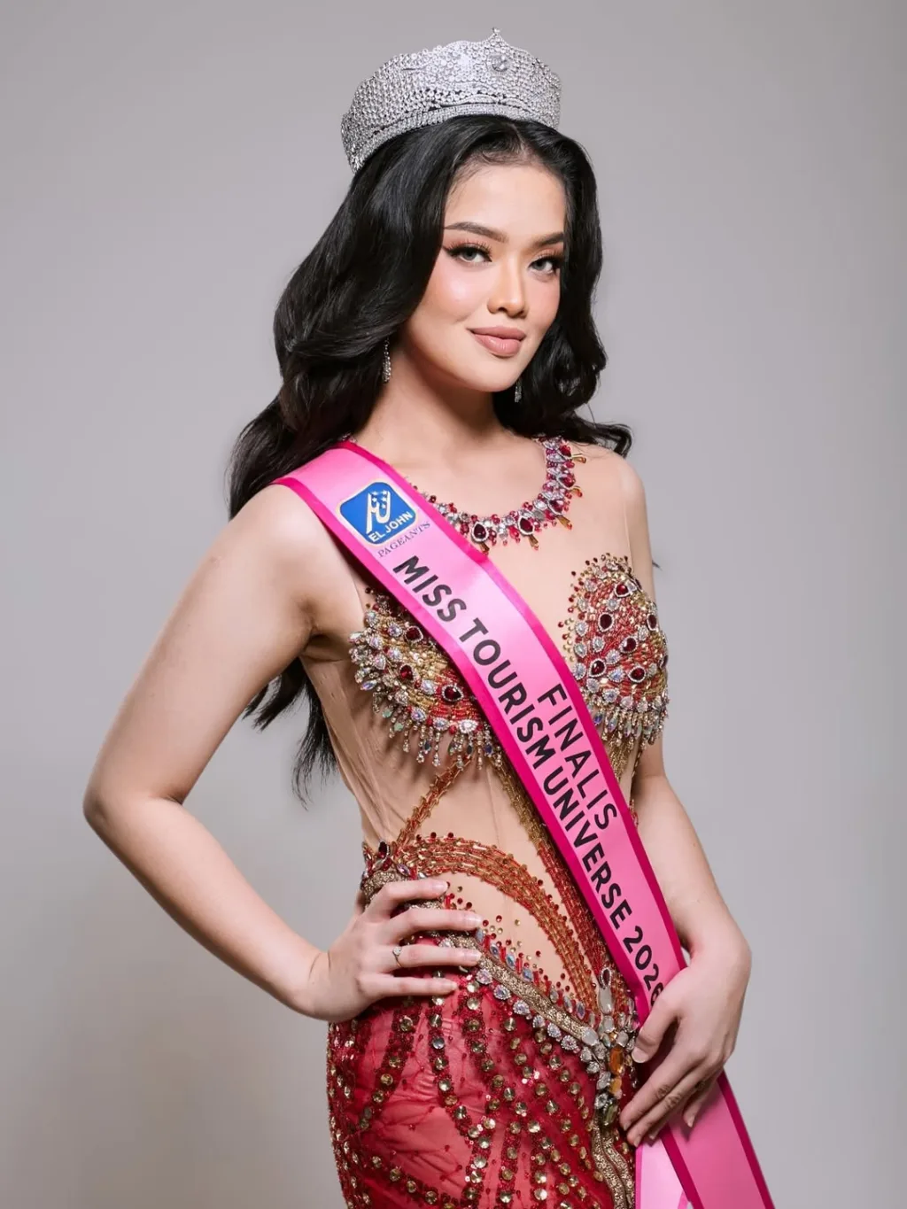 Bulan Mei nanti, @darakhns Akan Menuju Miss Tourism Universe @miss.tourismuniverse cerita ini a