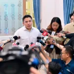 Seskab Teddy Bantah Lawatan Prabowo Bebani APBN