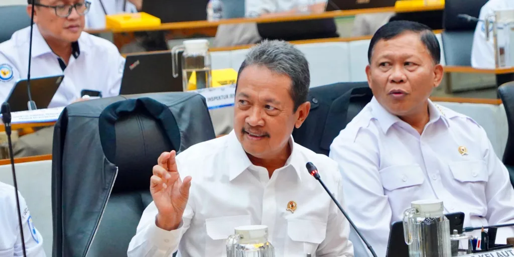 KKP Siapkan Skema Khusus Solar Rp15 Ribu bagi Kapal Nelayan
